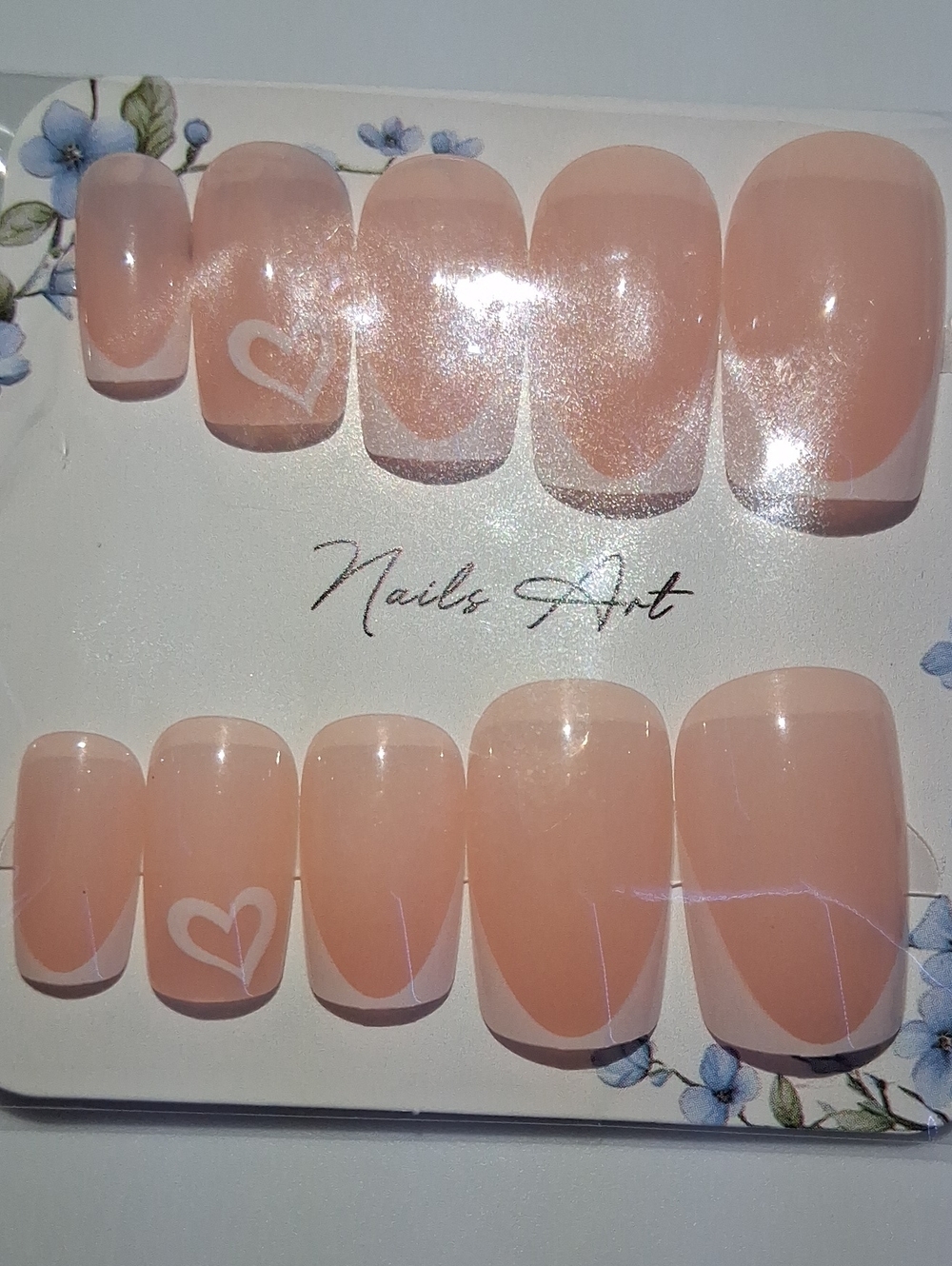 French Tip Heart Press-on Nails